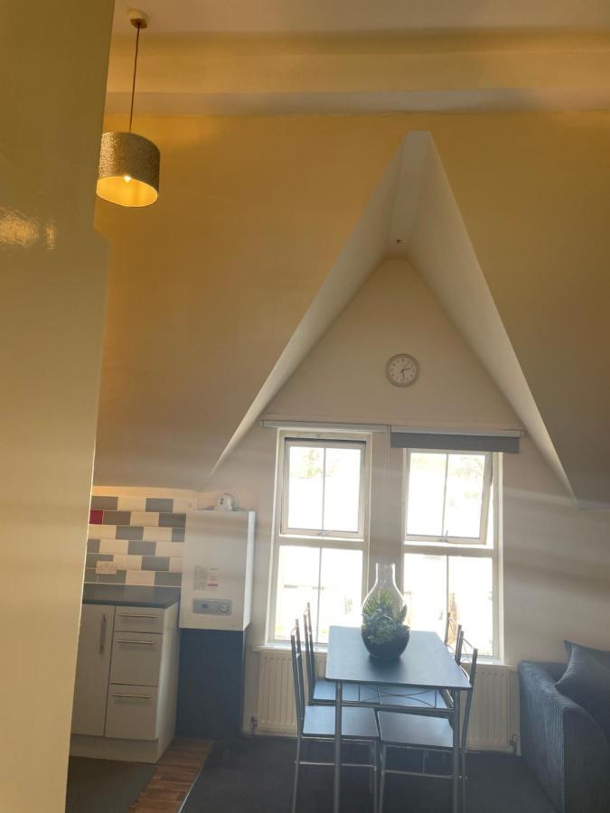 Vibrant & Cosy London Apartment Near Wembley Eksteriør bilde